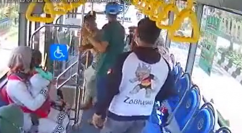 Womans Abuser Kicked Out Of The Bus In Indonesia