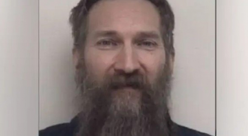This guy ate Kevin Bacon's dick