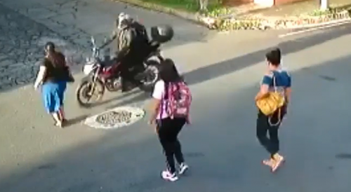 Careless Woman Hit By Motorcycle In El Salvador