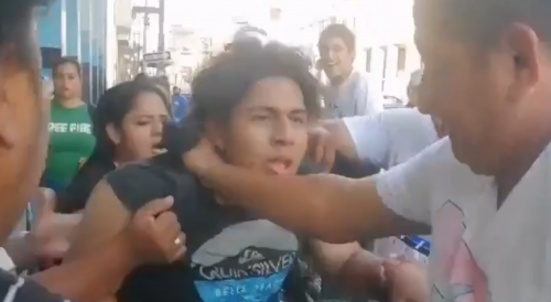 Thief Punched, Slammed To The Ground In Ecuador