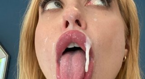 Gamer Slut Exposed