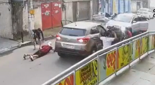 Dudes Carjacked At The Gun Point In Brazil