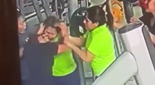 Betrayed Wife Attacks A Side Piece In The Gym In Colombia
