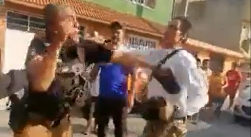 Man Gets Into A Fight With Cop In Mexico