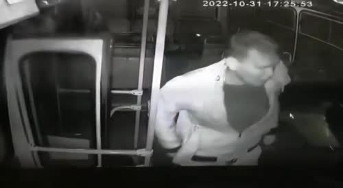 Bus Driver Robbed At The Knife Point In Russia