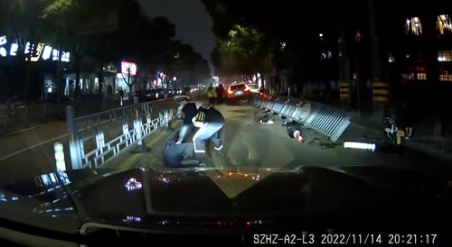 Chinese Officer Injured During Arrest Of Hit&Run Driver