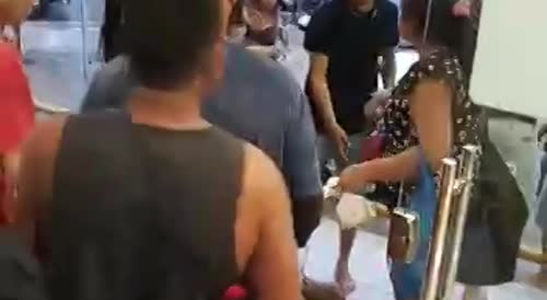 Shoplifter Assaulted In Brazilian Mall