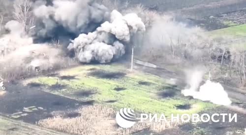 Footage of the destruction of a Ukrainian tank in the Svatovsky direction