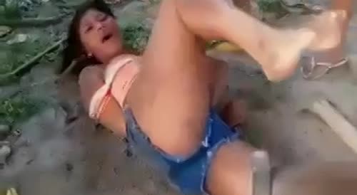 Female Gang Make Example Out of a Rival