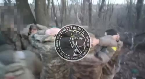 Ukrainian soldiers are surrendering, they made the right decision.
