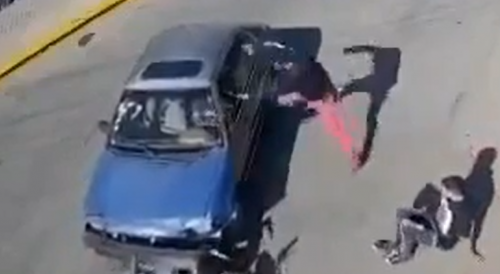 "Ninja" Kick After Fender Bender In Dominican Republic