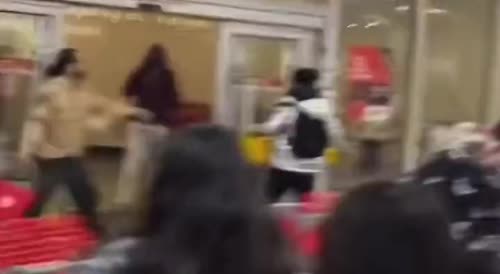 Fight inside Target in the Beverly Connection
