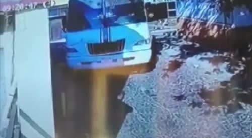Woman Ran Over By Bus In Mexico, Driver Flees