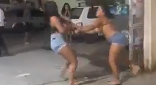Another Female Fight In Slums