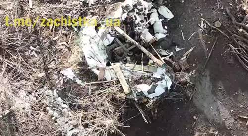 Direct hit of a mine in the dugout with the Ukrainian military