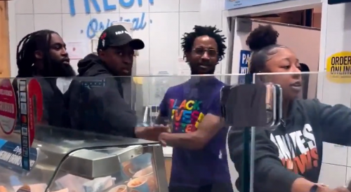 Brawl Breaks Out at Auntie Anne’s After They Run Out of Cinnamon Nuggets