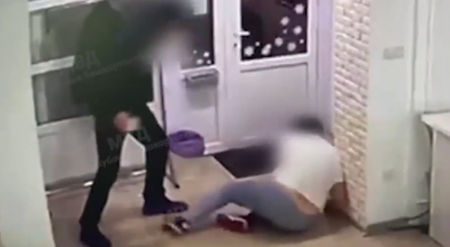 Female Massage Parlor Admin Shoved, Robbed By Mad Client In Russia