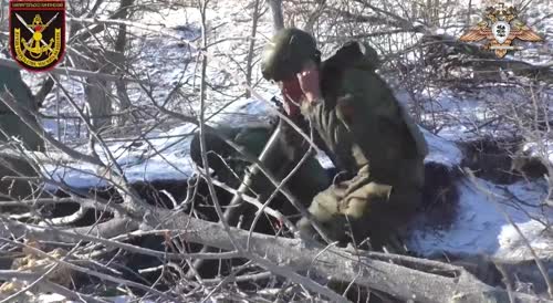 Ukrainian soldiers cowardly surrender after being shelled by artillery