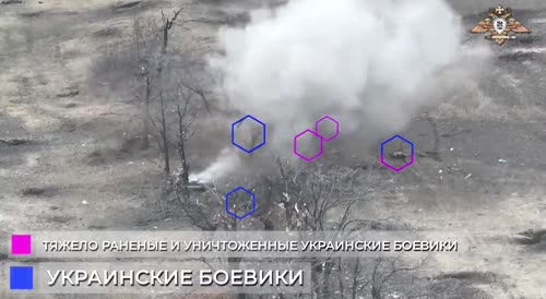 Ukranian IFV comes to pick up soldiers, comes under fire and leaves them. The infantry are left behind in their exposed position and get hit with artillery / mortars.