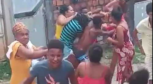 Favela Girl Punched Next To Her Family Over A Man