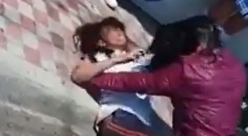 Girl Out Cold in Argentinean Fight