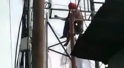 Indonesian Worker Electrocutes Himself to Death