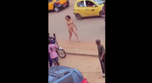 Another naked lady taking a public stroll