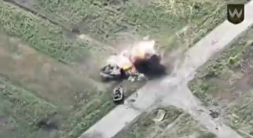 BMP-1 vehicle & infantry gets blown up.