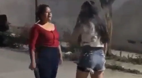 WTF: Mexican Mom Teaches Daughter To Defend Herself Against Bullying This Way