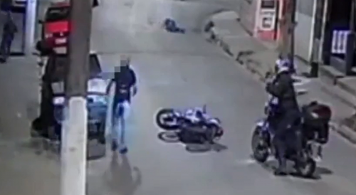 Biker put thieves to sleep on the street [Brazil]
