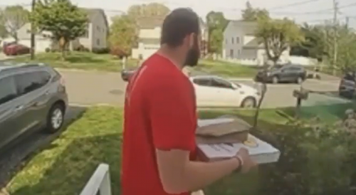 Philadelphia area pizza delivery driver tripping a suspect (Better Quality, Extended)