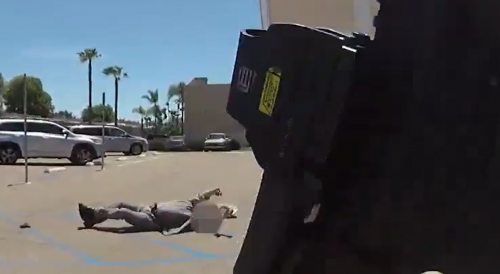 San Diego Cops Try to Keep 77 Year Old Gunman Alive