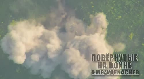 Ukrainians flee in panic from the battlefield after blowing up their BMP on a mine