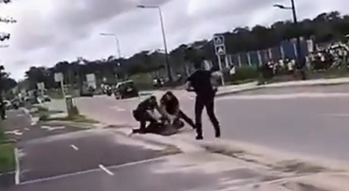 Psycho wielding a machete shot by gendarmes in Guyana