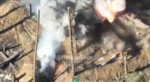 Direct hit. Russian tank destroys Ukrainian positions.