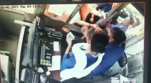 Cop1s Wife Assaults Toll Booth Employees