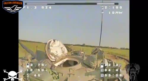 Tank and it's crew neutralized by land mine and FPV drones