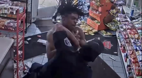 Detroit Gangbanger Attempts to Steal Cop's Gun