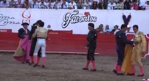 A fight before the bullfight lol.