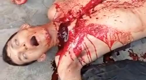 Guy gets stabbed in the throat, bleeds out in the street