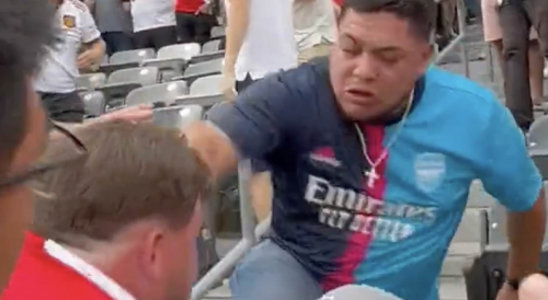 Arsenal Fans Fight In Stands In New Jersey