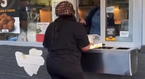 Disrespectful Woman Gets Beat Up By Restaurant Employee