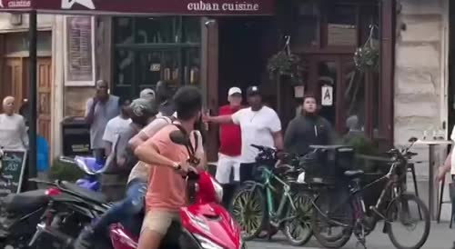 Venezuelans Involved In Street Brawl In New York