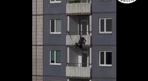 Thief Tries to Scale Down Building, and Then...