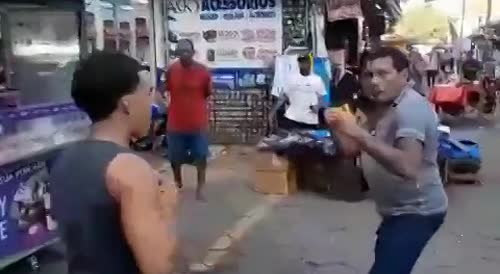 Street Vendors Fight In Rio