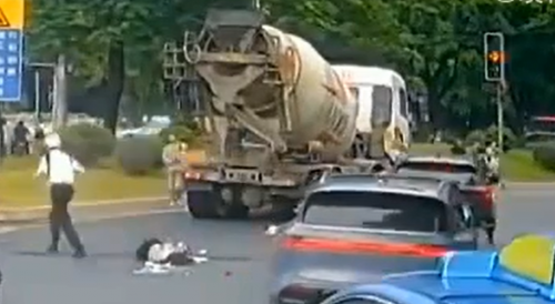 Woman Gets Crushed To Death By Cement Truck In China