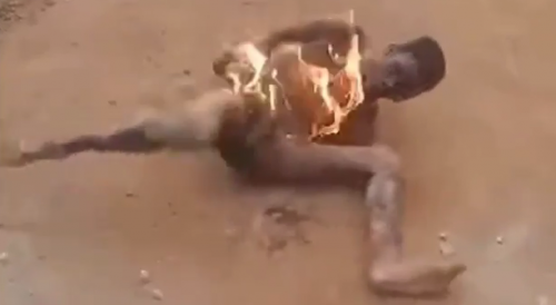 Captured Thief Stripperd, Set Ablaze In Africa