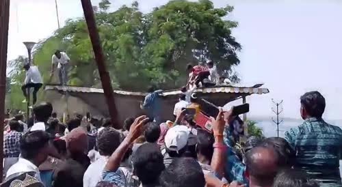 Indian Air Force Spectators Injured After Barn Roof Collapse