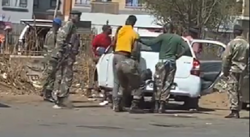 Carjacker Bodyslammed By Soldiers In South Africa