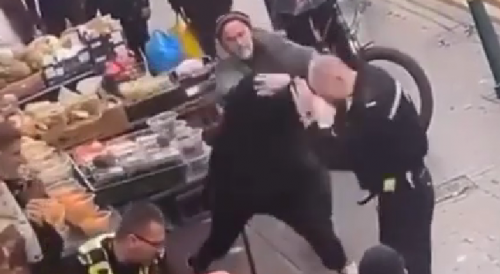 Old Man Shows Cops How To Neutralize A Violent Thug